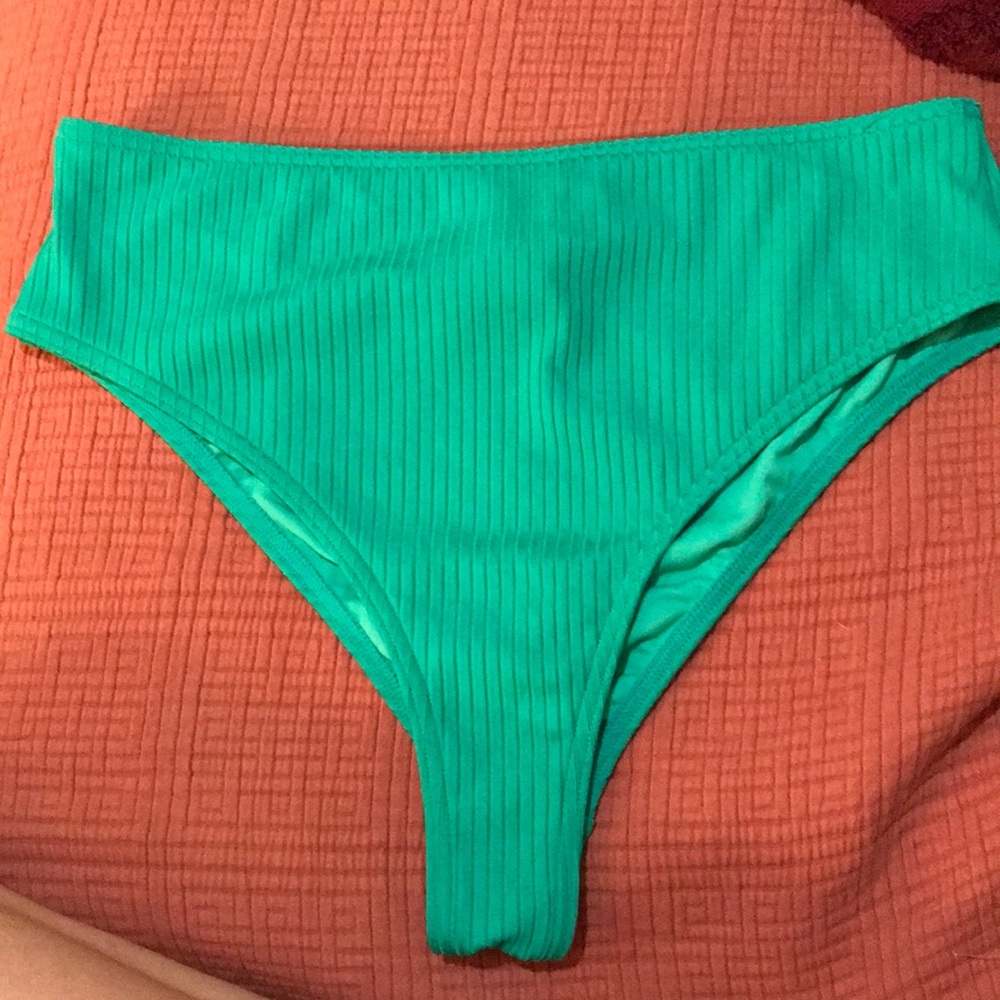 Green high waisted swim bottoms
